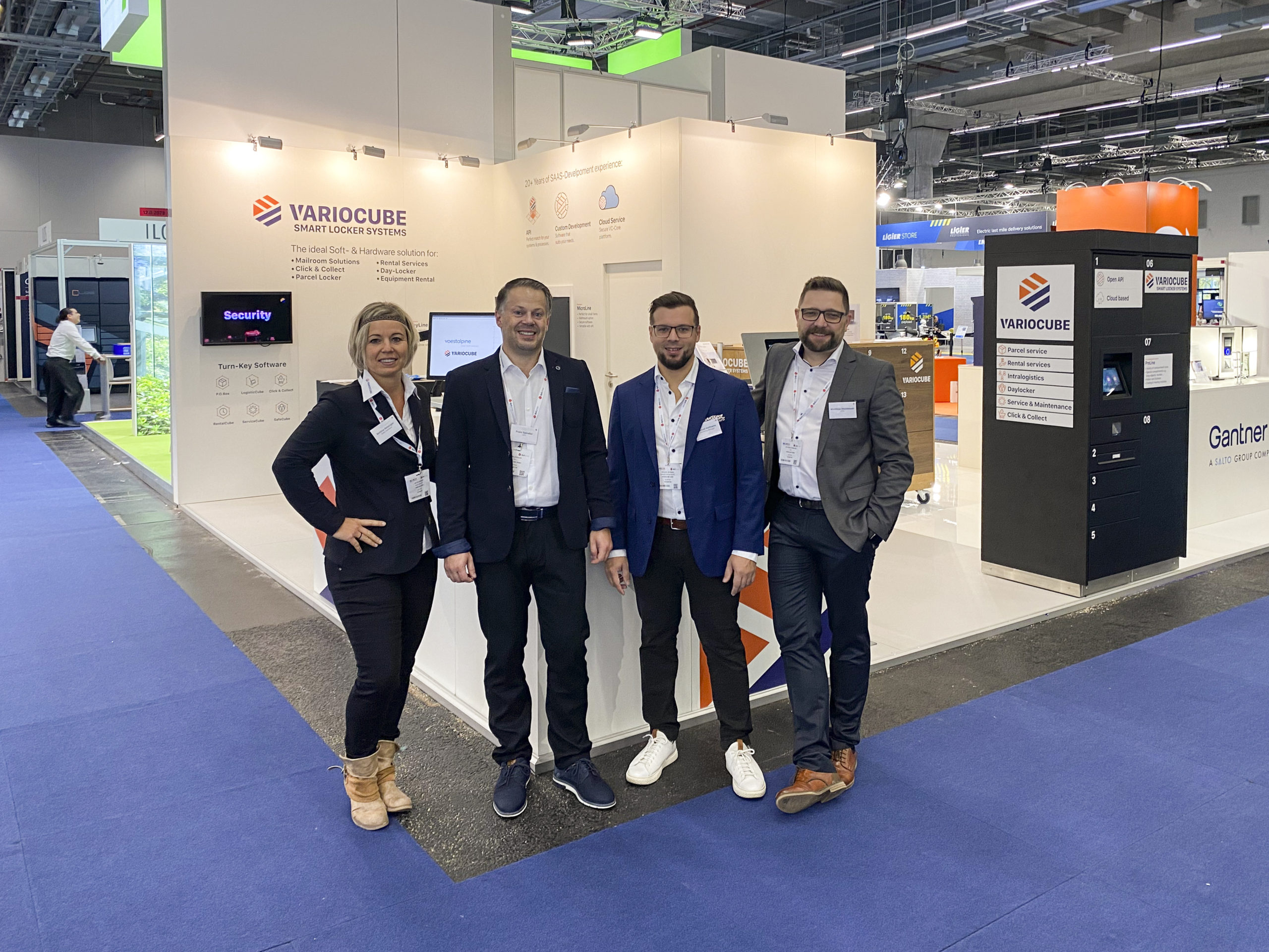 Variocube team at the Parcel+Post Expo stand
